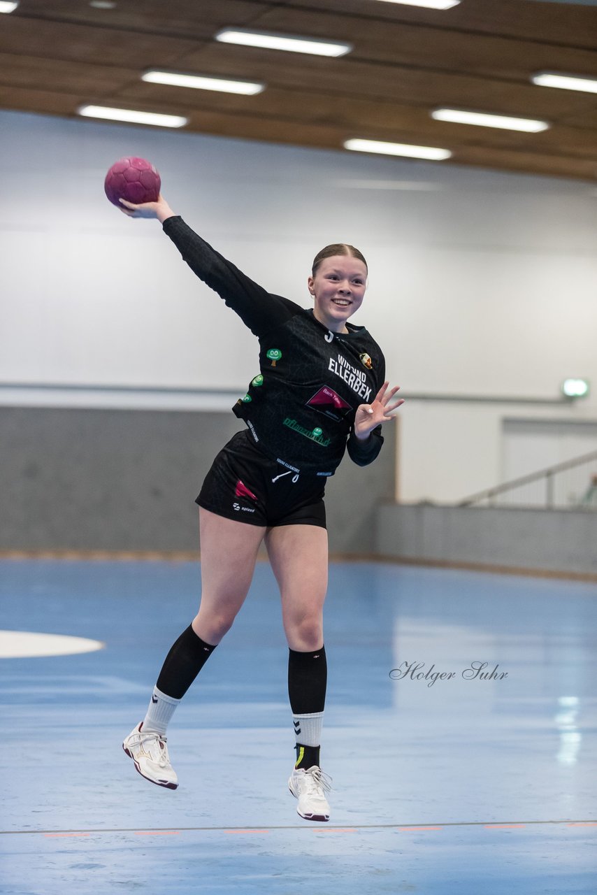 Bild 250 - wBJ TSV Ellerbek - TSV Uetersen : Ergebnis: 15:10